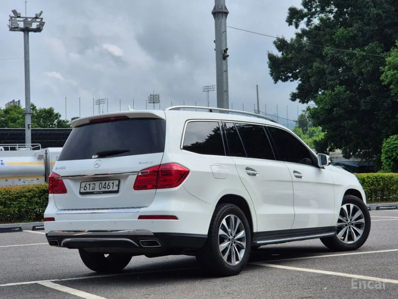 Mercedes-Benz GL-Class