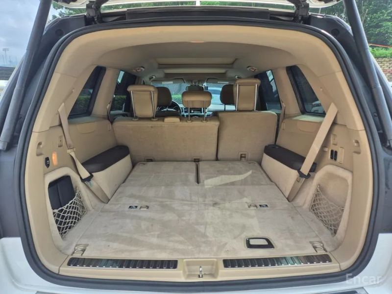 Mercedes-Benz GL-Class
