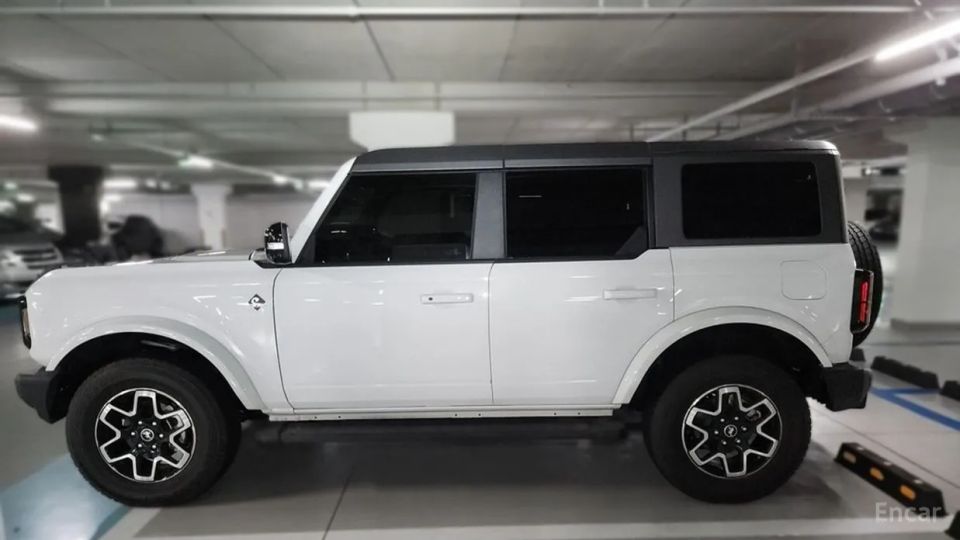 Ford Bronco