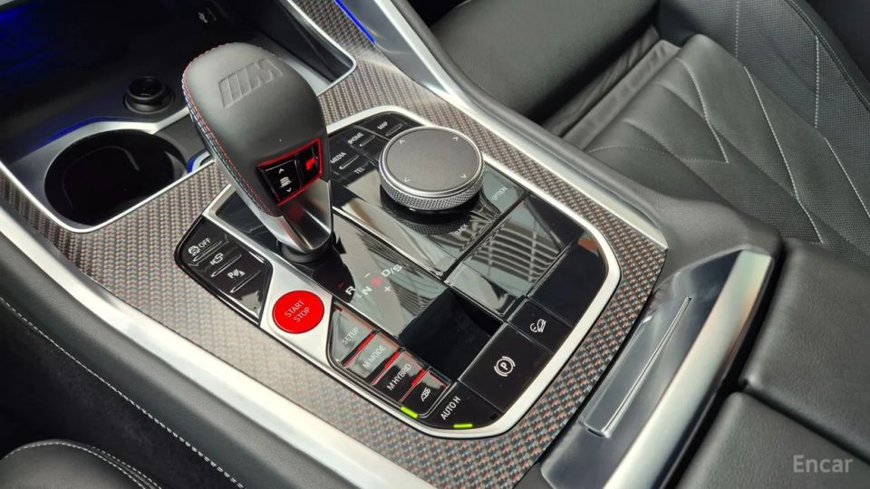 BMW XM