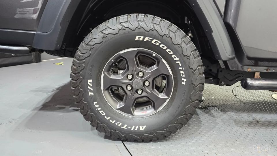 Jeep gladiator