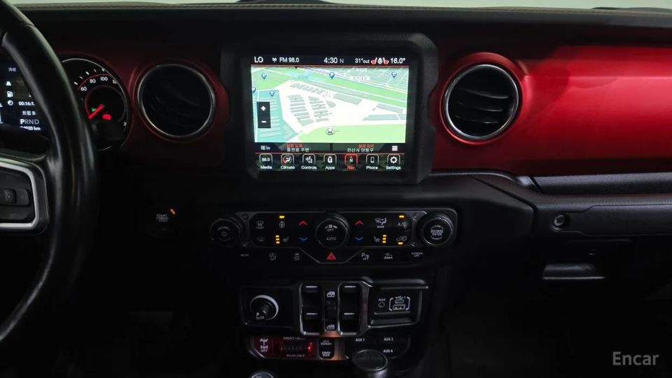 Jeep gladiator