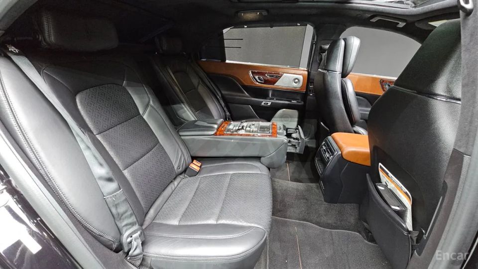 Lincoln Continental