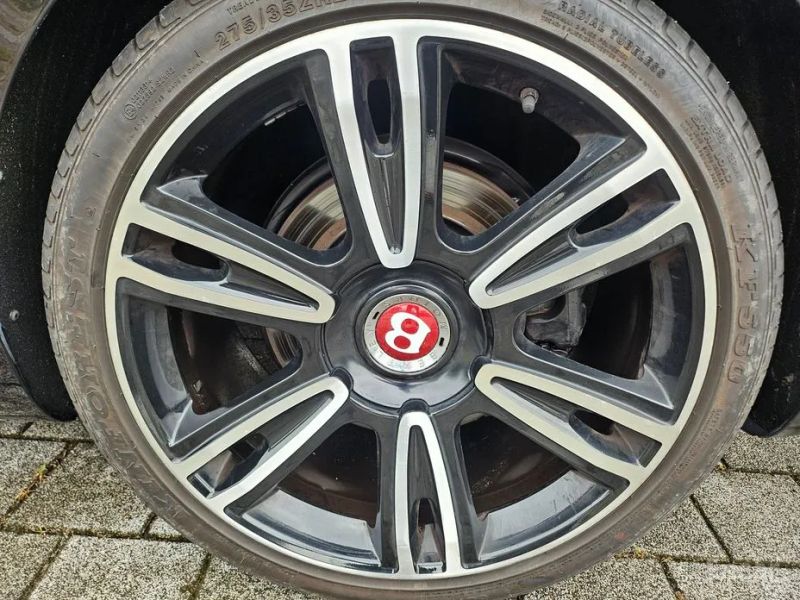 Bentley Flying Spur