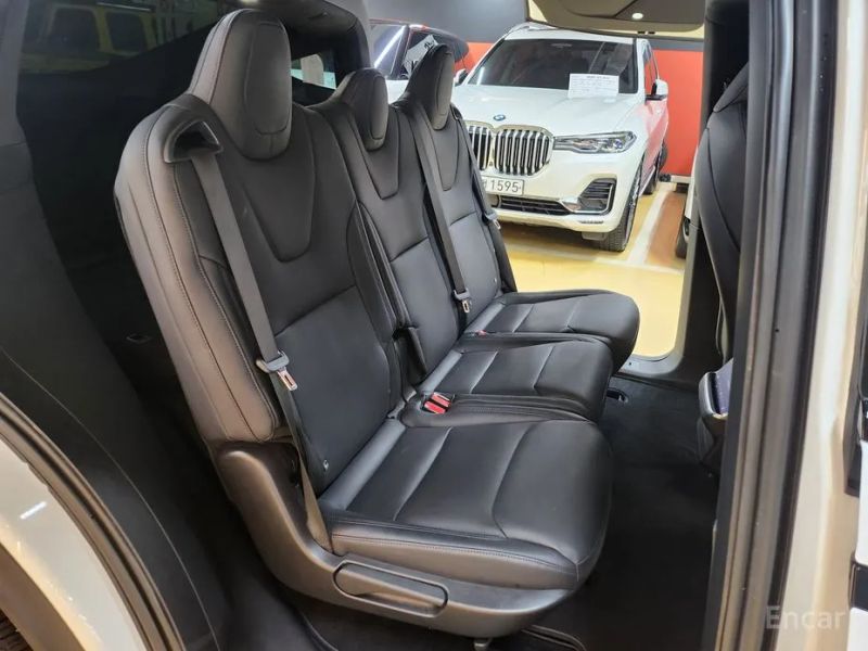 Tesla model-x