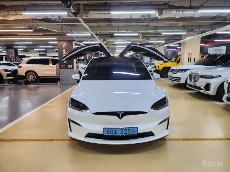 Tesla model-x