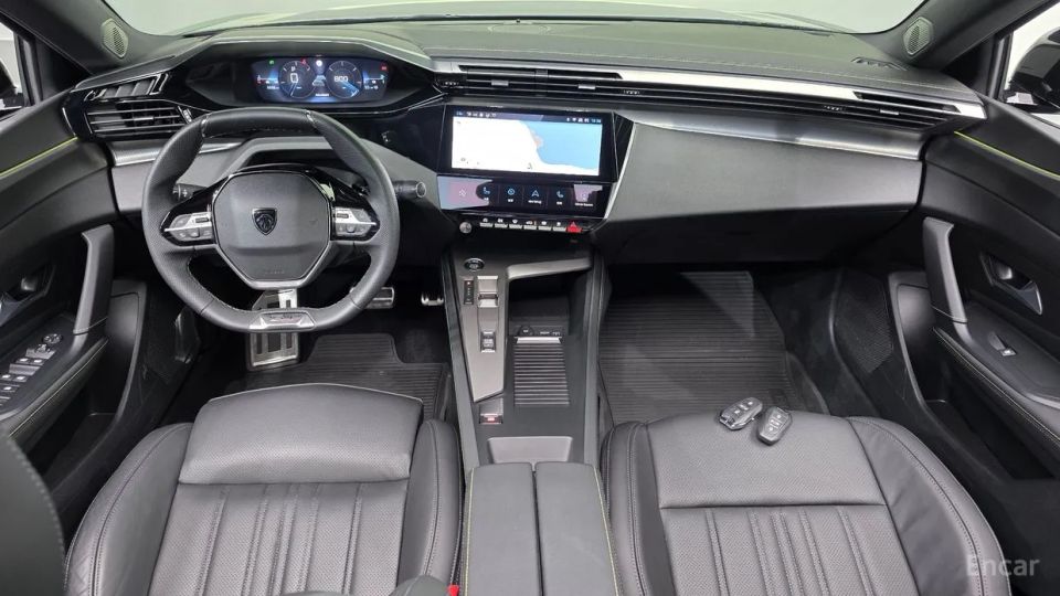 Peugeot 408