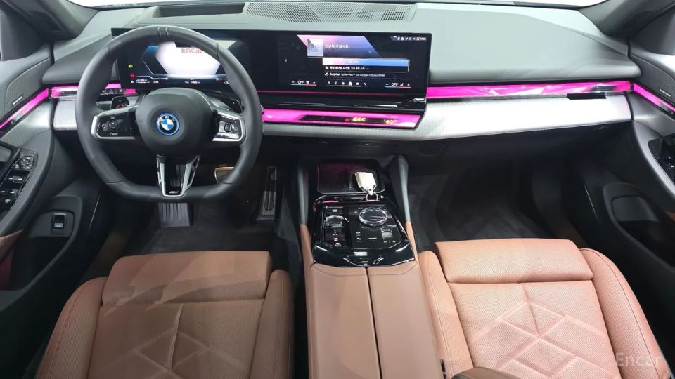 BMW 5-series