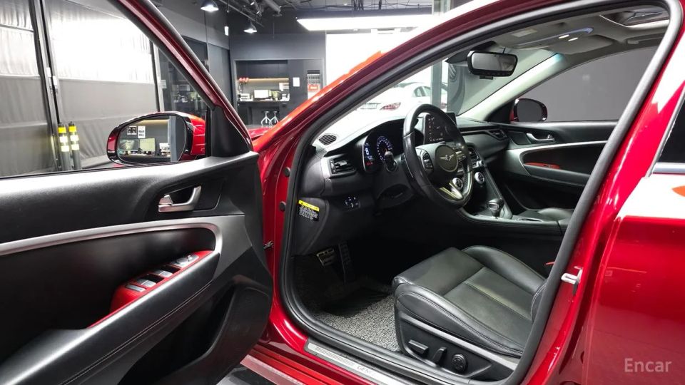 Genesis G70