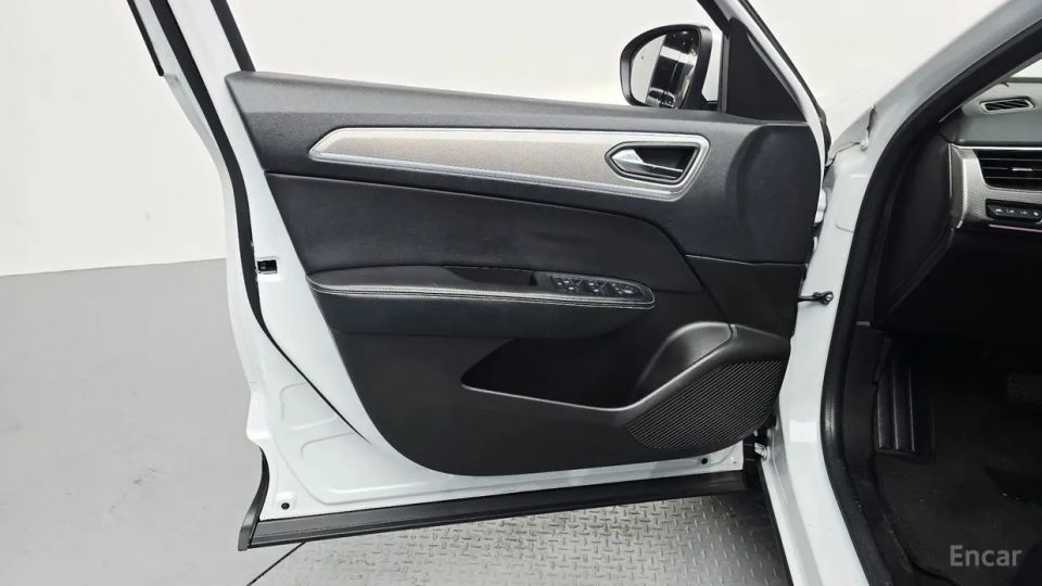 Renault-KoreaSamsung XM3