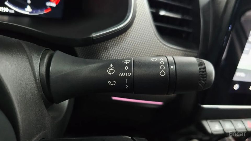 Renault-KoreaSamsung XM3