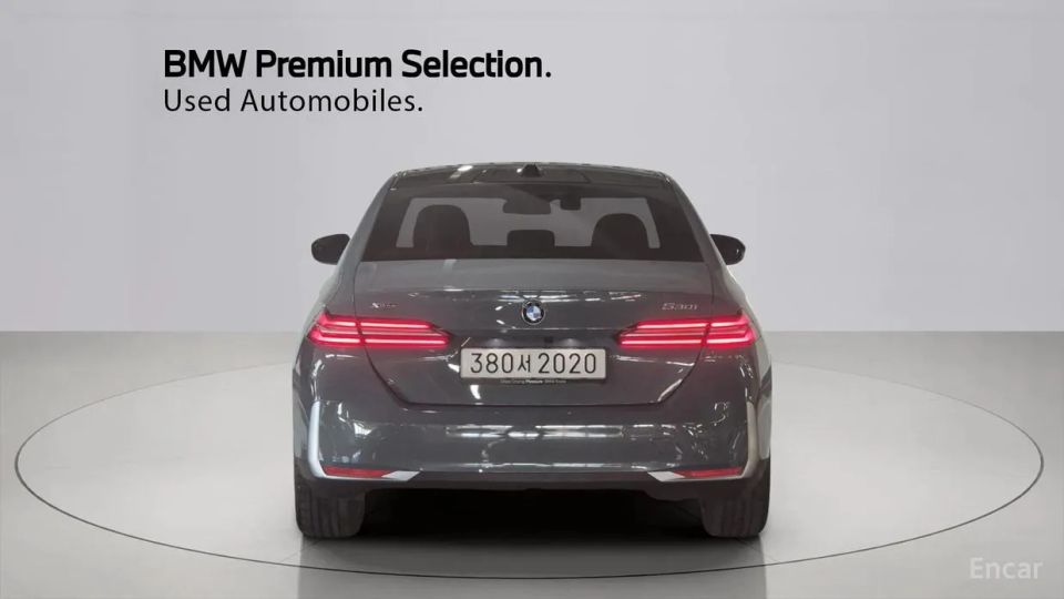 BMW 5-series
