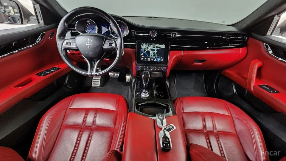 Maserati Quattroporte