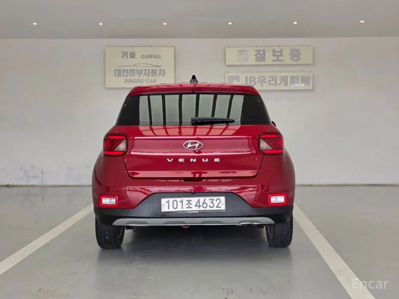 Hyundai Venue
