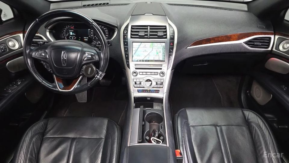 Lincoln MKZ