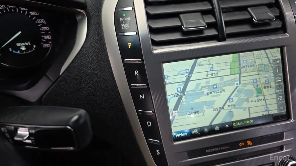 Lincoln MKZ