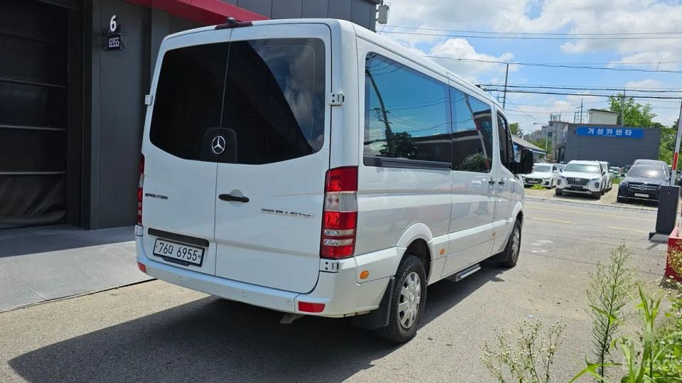Mercedes-Benz Sprinter