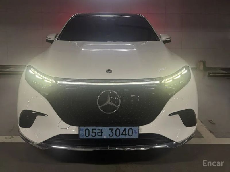Mercedes-Benz EQS