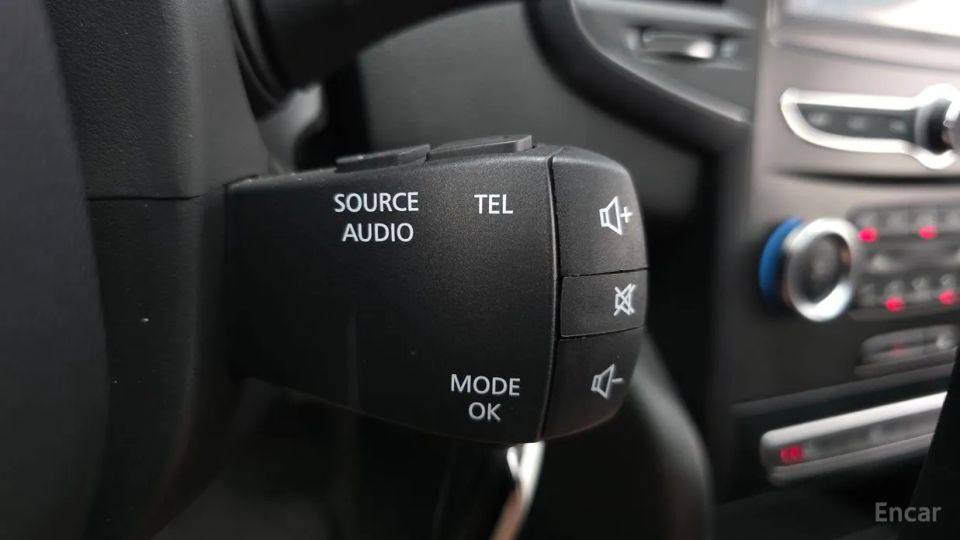Renault-KoreaSamsung SM6