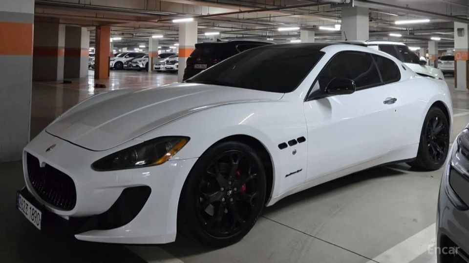 Maserati granturismo