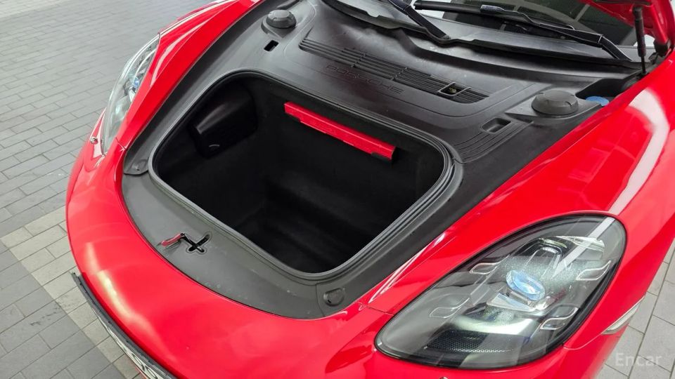 Porsche 718