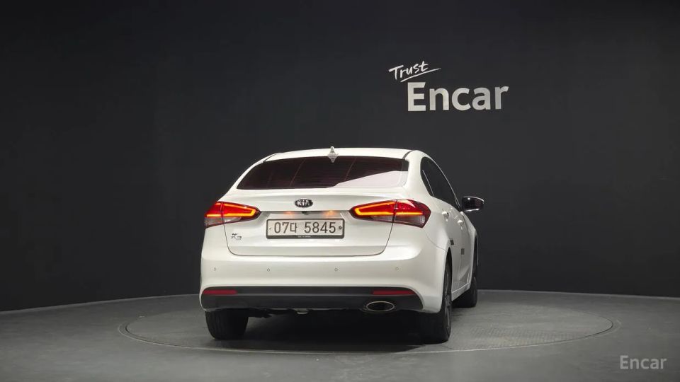Kia K3