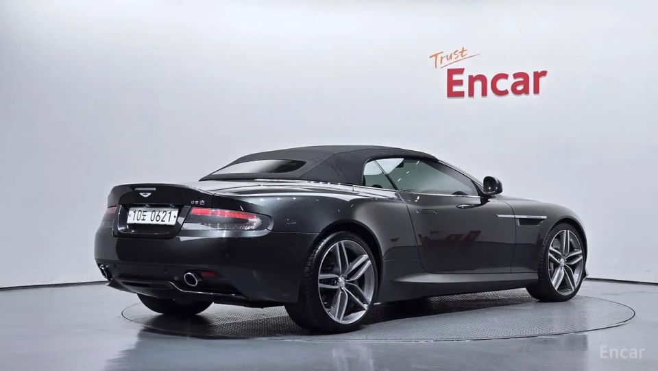 Astonmartin DB9
