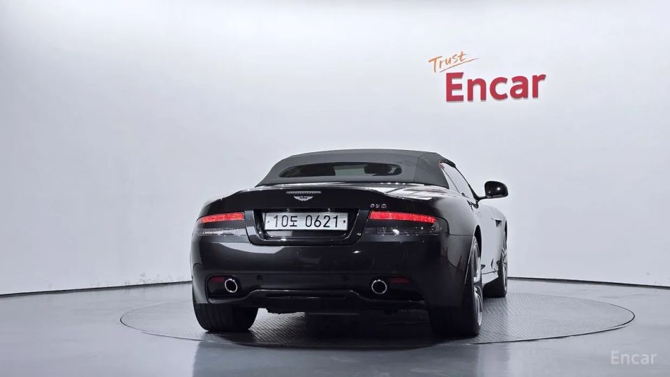 Astonmartin DB9