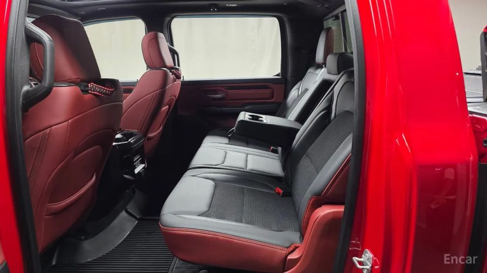Dodge Ram Pick Up