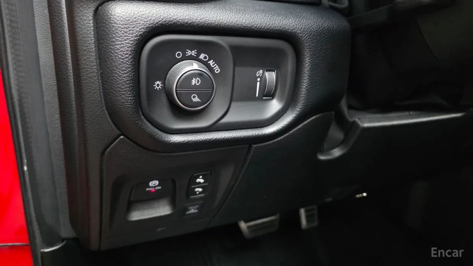 Dodge Ram Pick Up