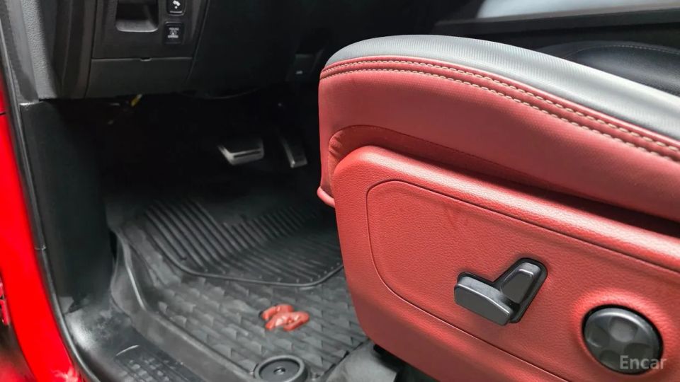 Dodge Ram Pick Up