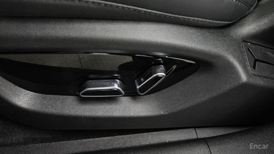 BYD Sealion 7