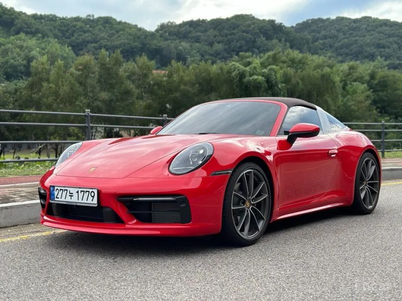 Porsche 911