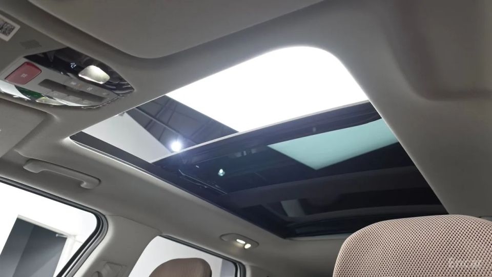 Kia EV5