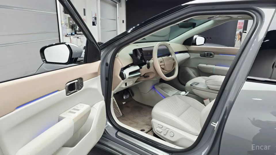 Kia EV4