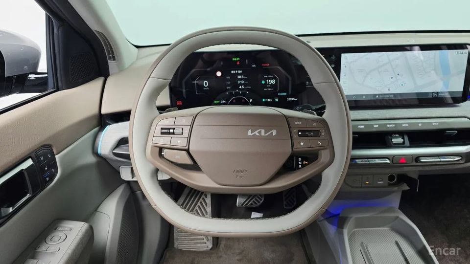 Kia EV4