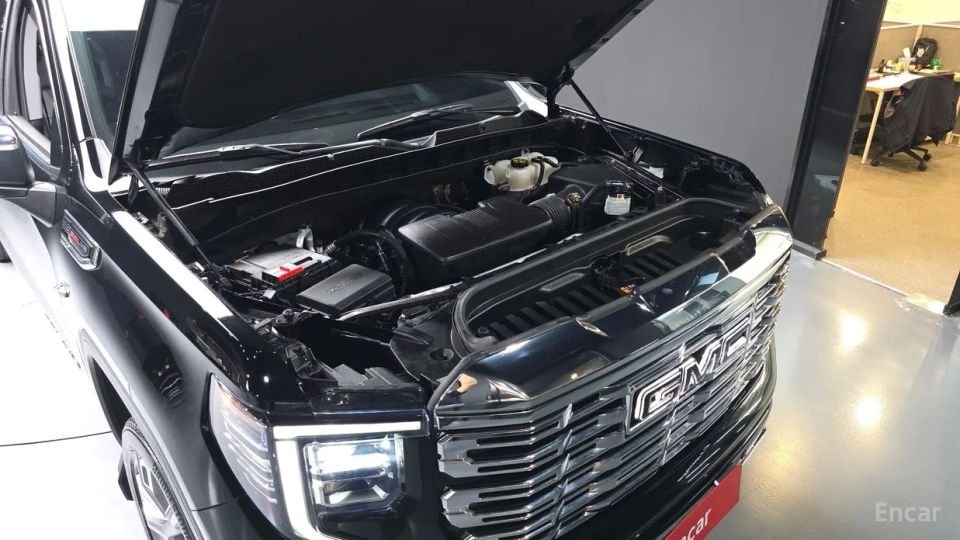 GMC Sierra