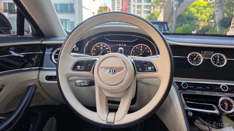 Bentley Flying Spur