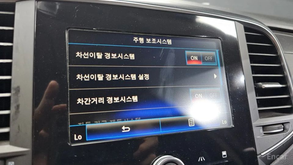 Renault-KoreaSamsung SM6