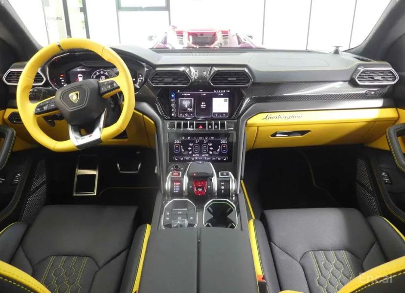 Lamborghini urus
