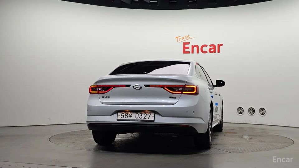 Renault-KoreaSamsung SM6