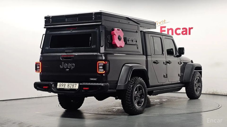Jeep gladiator