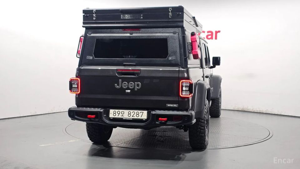 Jeep gladiator