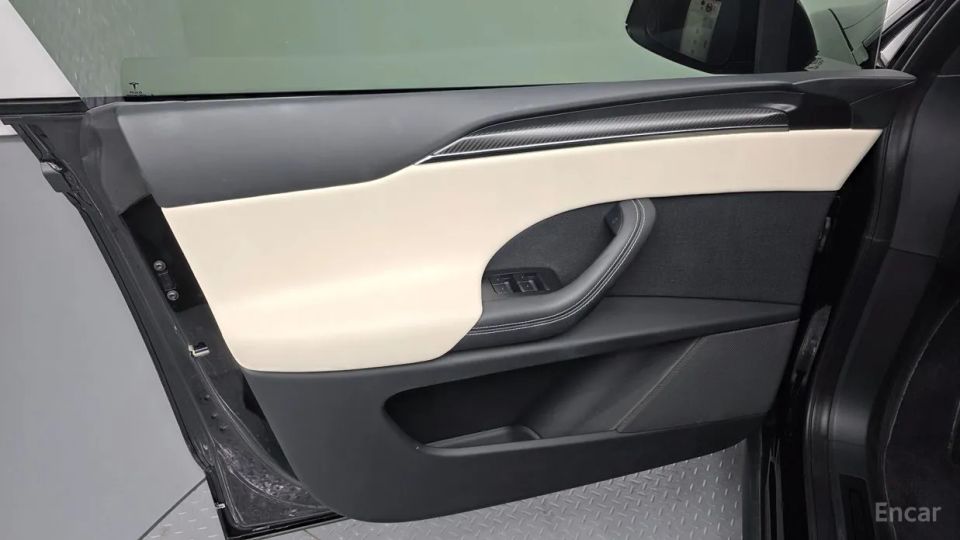 Tesla model-x