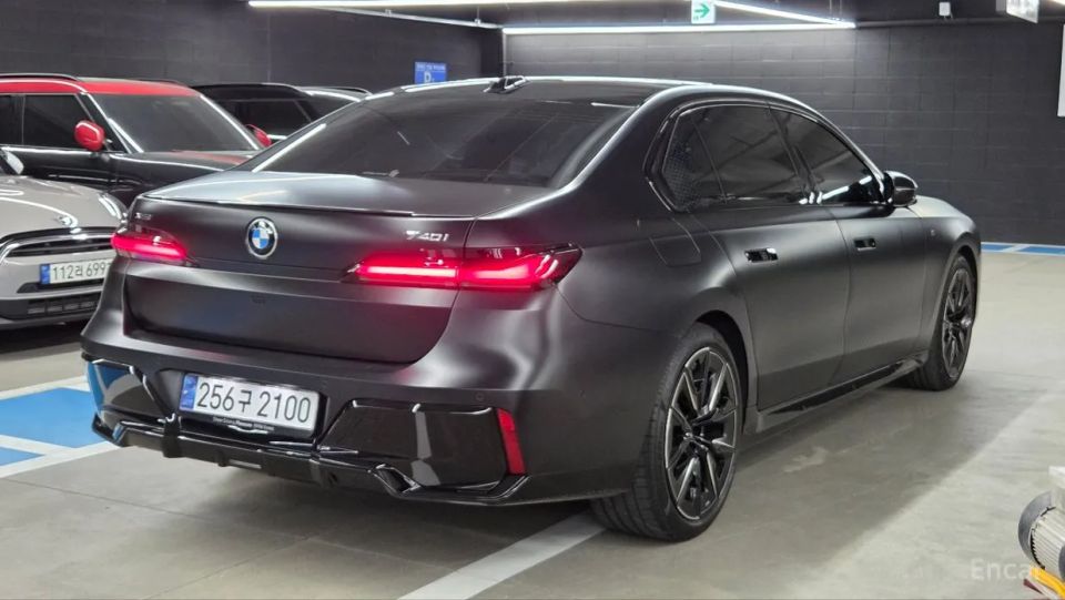 Bmw 7-series