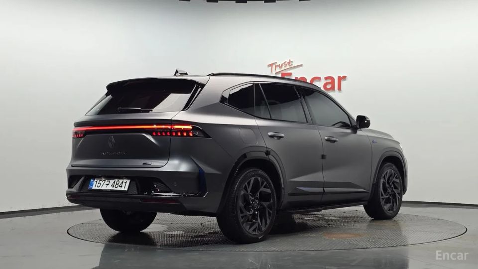 Renault-KoreaSamsung Grand Koleos