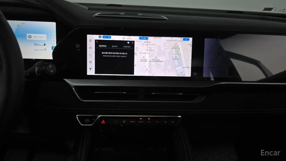 Renault-KoreaSamsung Grand Koleos