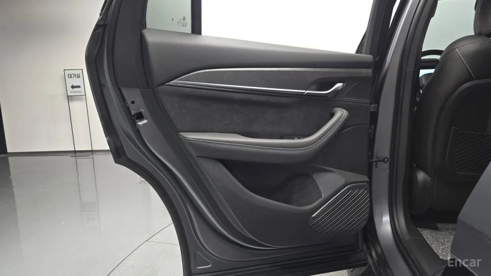 Renault-KoreaSamsung Grand Koleos