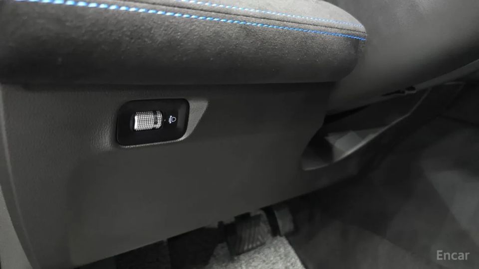 Renault-KoreaSamsung Grand Koleos