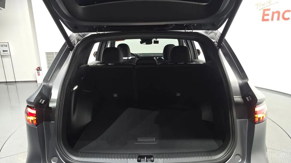 Renault-KoreaSamsung Grand Koleos